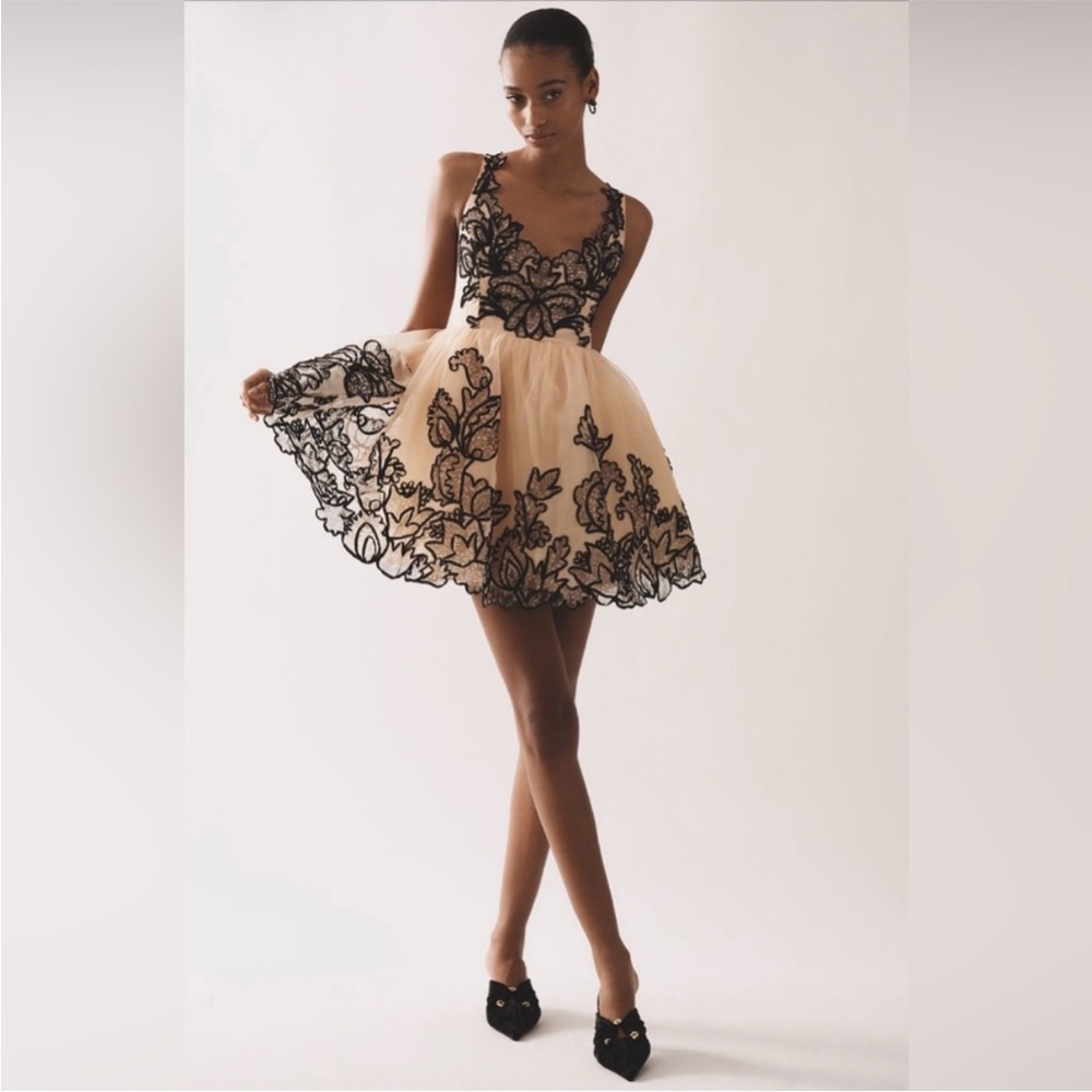 MAEVE SLEEVELESS V-NECK LACE FIT & FLARE MINI DRESS